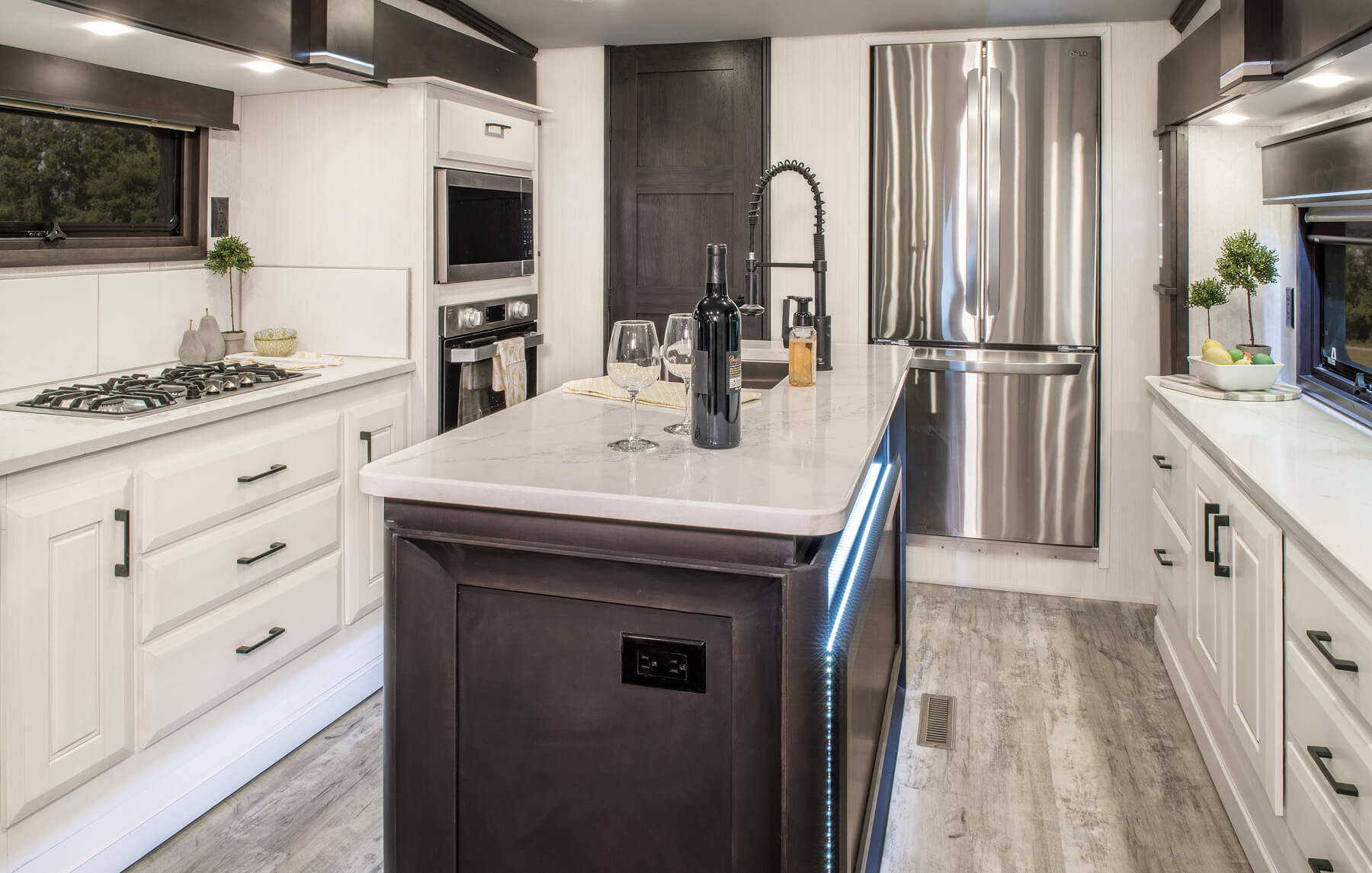 Front kitchen